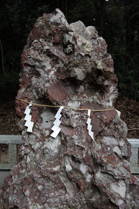 “Sazare stone” at Kashima Jingu Shrine, Ibaraki Pref. The stone was believed to grow thanks to the kami lodging inside.